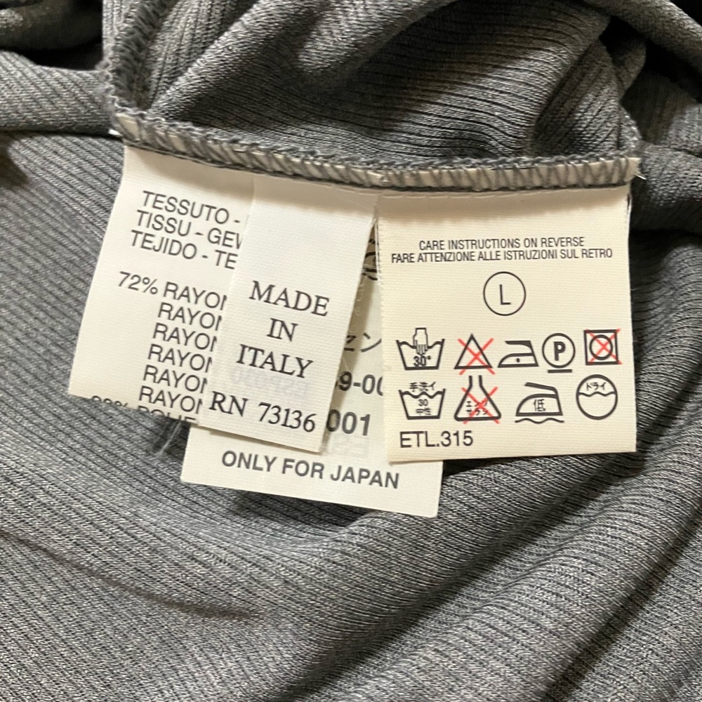 MaxMara Italy Rayon Blend Tee Size L - Picture 8 of 10